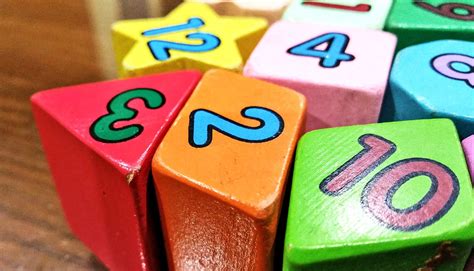 preschoolers learn math skills  blocks  patterns futurity