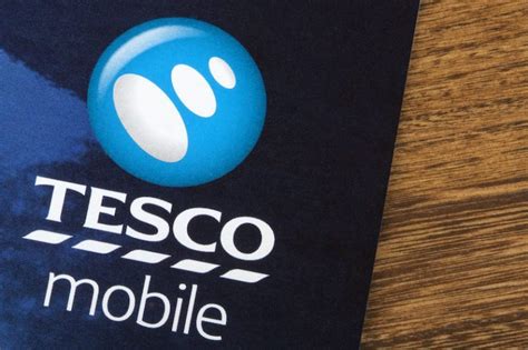 tesco mobile offers  unlimited  peak calls simply switch