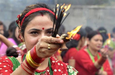 Teej Festival In Nepal Importance Of Teej Festival Women Festival