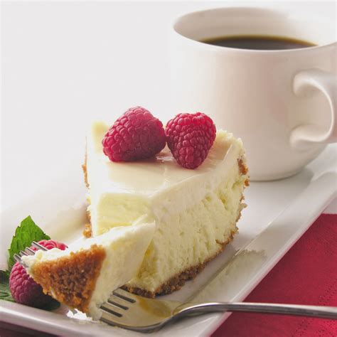 Classic Cheesecake With Creamy Sour Cream Topping Delicious