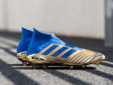 goud blauwe adidas predator voetbalschoenen  voetbal schoeneneu