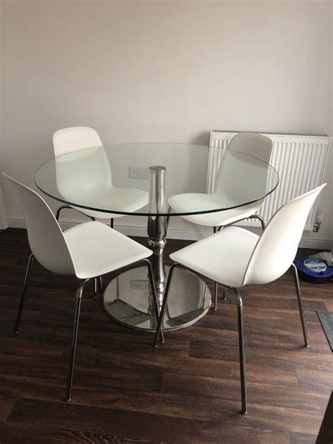 round glass dining table in sunderland tyne and wear gumtree