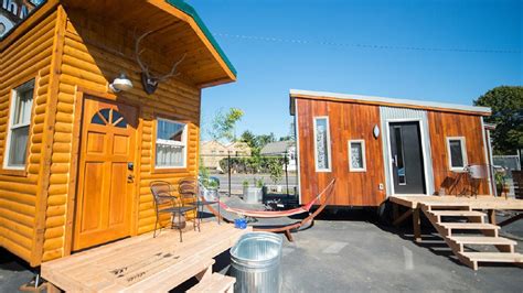 tiny digs hotel welcomes  guests saturday    tiny