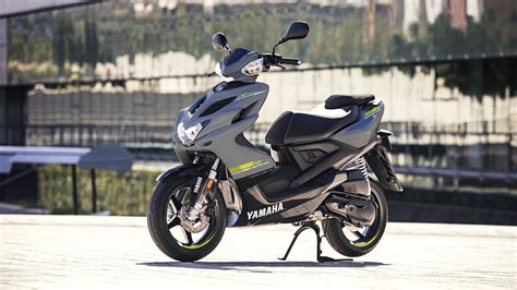 yamaha   price  review  aerox  scooters yme website pertaining  yamaha