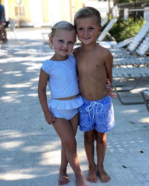 We Cannot Get Over How Ridiculously Cute These Sweet Siblings L☻☻k In