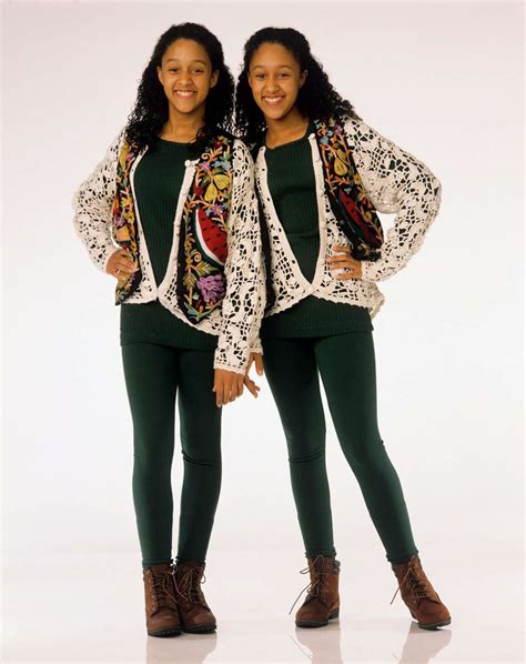 Sister Sister The Tv Show Has The Best 90s Fashion Especially The