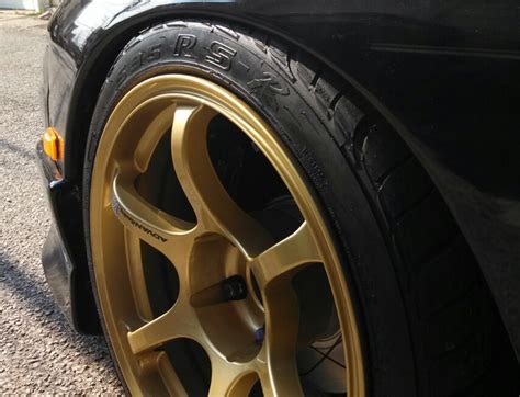 nissan  custom wheels advan rgii    tire size
