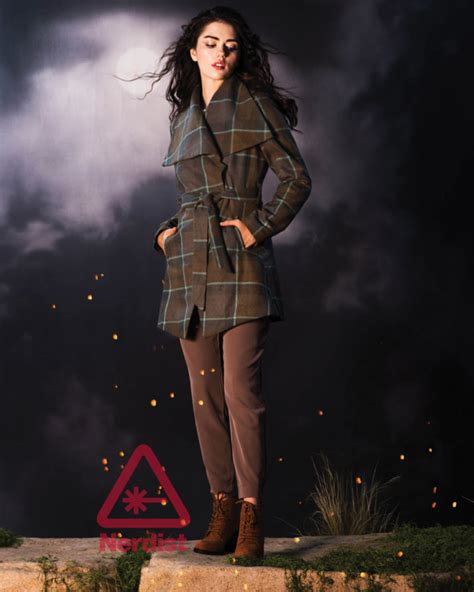 Hot Topics New Outlander Fashion Collection Looks Elegant And Cozy
