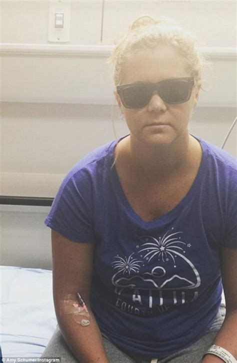 amy schumer shares topless cupping pic of bruised rib from bronchitis on instagram daily mail