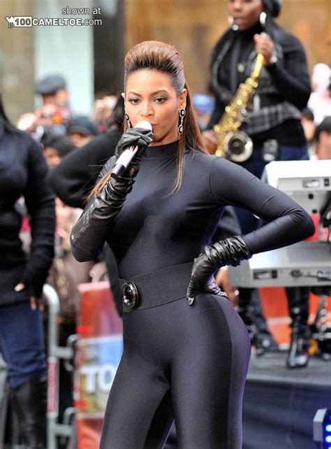 beyonce demonstrates tight spandex cameltoe pichunter
