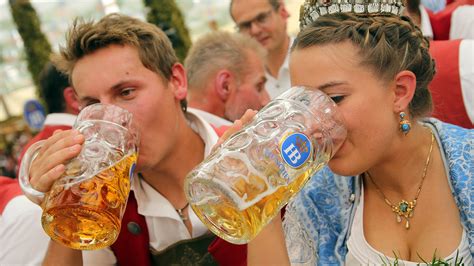 oktoberfest  begins  beer flowing  munich