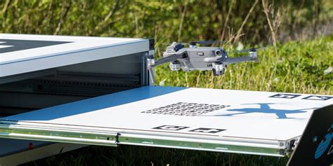 airhub  maptureai create  autonomous drone   box