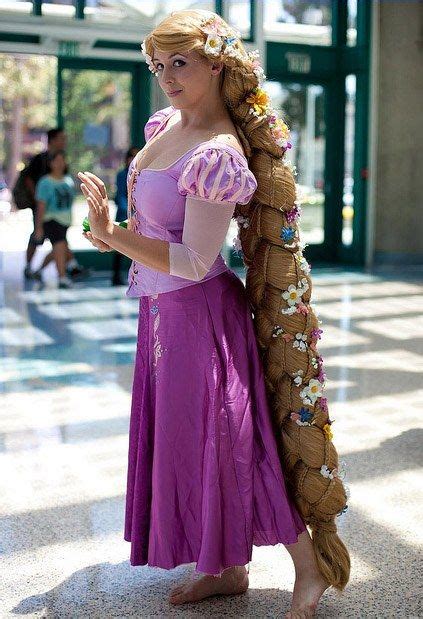 wow with the giant braid and everything rapunzel tangled rapunzel