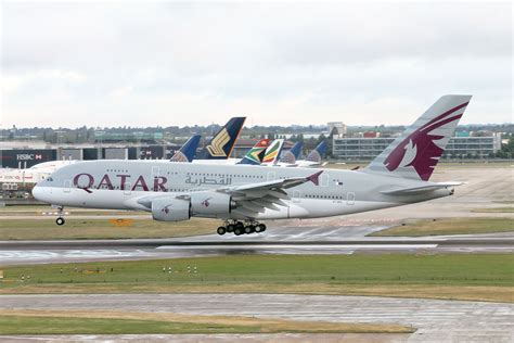 british airways  qatar airways schedule  routes airport spotting