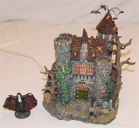 universal studios halloween hawthorne village draculas castle