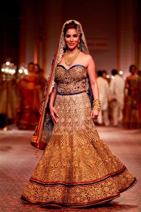 mandira wirk s royalty of jaipur at india bridal week