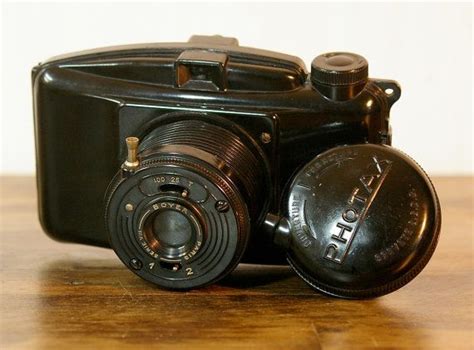 1000 images about bakelite camera s viewmasters on pinterest vintage art deco and vintage