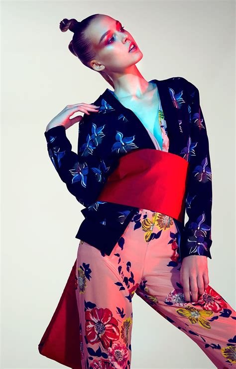 glamour italia japanese geisha style fashion editorial with model natasha remarchuk editorial