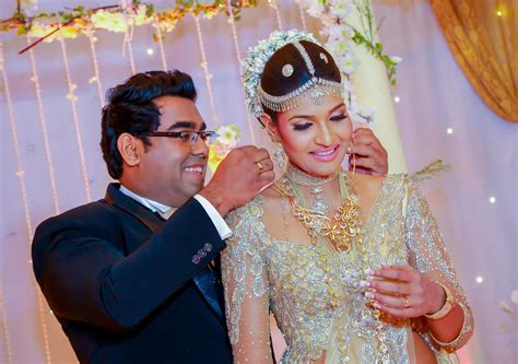 Srilanka Sinhala Wedding Photos Lakme Perera’s Wedding