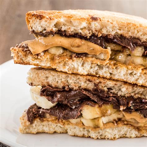 grilled chocolate peanut butter banana sandwich create nourish love