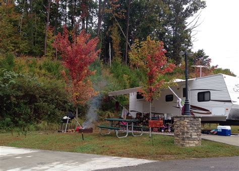 fall campfire  bear cove village pigeon forge tennessee camping