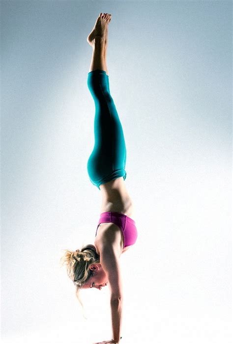 handstand  yoga poses   score  flat abs   time