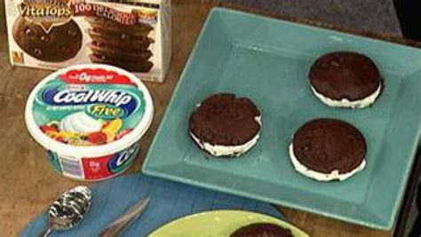Hungry Girl S Freezy Cool Whoopie Pies Rachael Ray Show