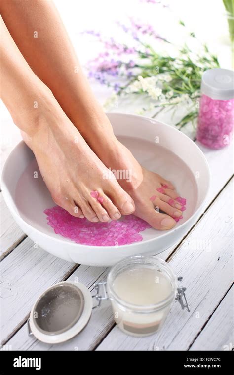 foot bath  res stock photography  images alamy