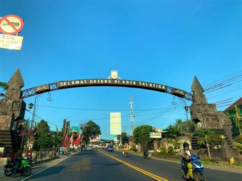 wisata unik  keren    kota salatiga   wisata