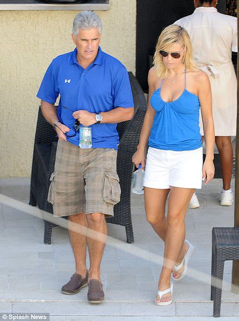 Kate Gosselin Says This Body Is All Real And Denies Bodyguard Romance