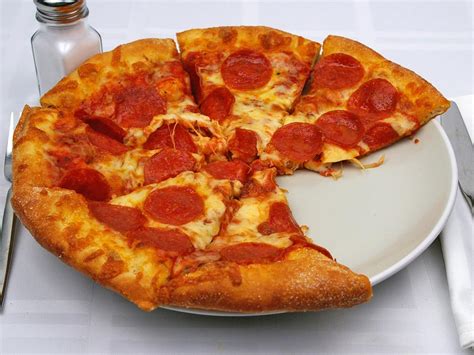 Calories In 4 Slice S Of Pizza Pepperoni Reg Crust Medium 12 Inch