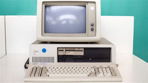 primeiro computador  mundo ate hoje  historia da informatica