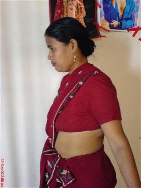Rithu Hot Telugu Maid Hiking Bra Exposing Breasts Nude At
