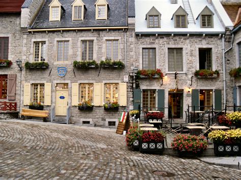 Downtown Old Quebec City Canadian Travel Destinations
