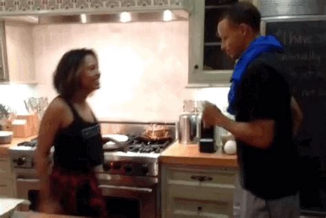 steph curry s wife ayesha gives everyone tiny glimpse into