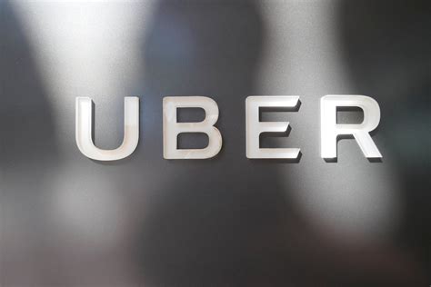 uber drivers scam passengers   vomit fraud tactic  drive