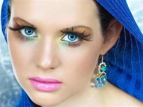 Fashion Model Eyeshadow Looking At Viewer Pink Lipstick Human Body