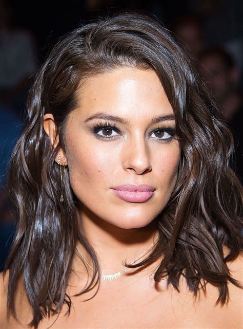 i worked out like ashley graham for 2 weeks — and here s what happened graham makeup and face