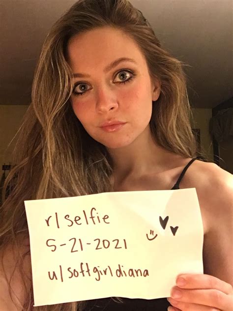 Over 18 Verification 🥰 R Selfie