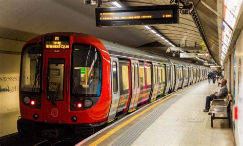 bill  tfl  failed tube upgrade contract londonist