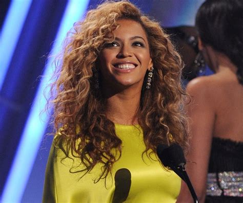 beyonce  hairstyles  jay zs   america fest trends hairstyles
