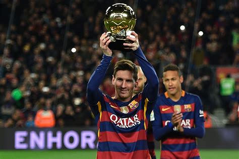 Ballon D Or 2016 Un Match Entre Ronaldo Messi Et
