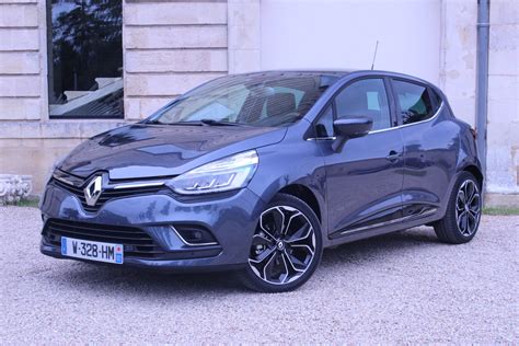 essai video renault clio  restylee confirmation de domination