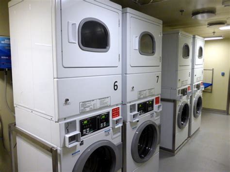 photo  amsterdam cruise  dec     laundry room