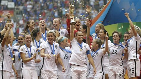 women s national team players sue u s soccer seeking equal pay orlando sentinel