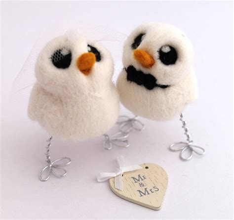 mini bride and groom wedding cake topper by feltmeupdesigns