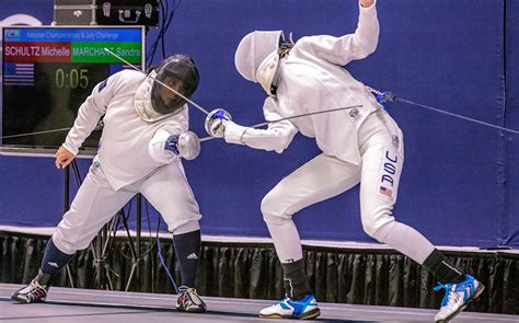 youth and adult fencing beginner classes hooked on fencing