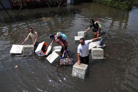 10 photos of fort lauderdale s unprecedented rain floods time