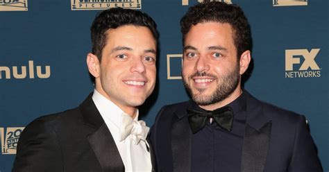 Celebrities That Are Twins Pictures Popsugar Celebrity