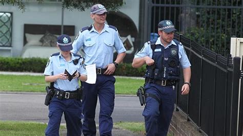 australian police arrest  men foils imminent terror attack